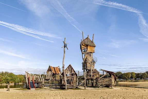 Speeltoestel | Vakantiepark Hunzedal